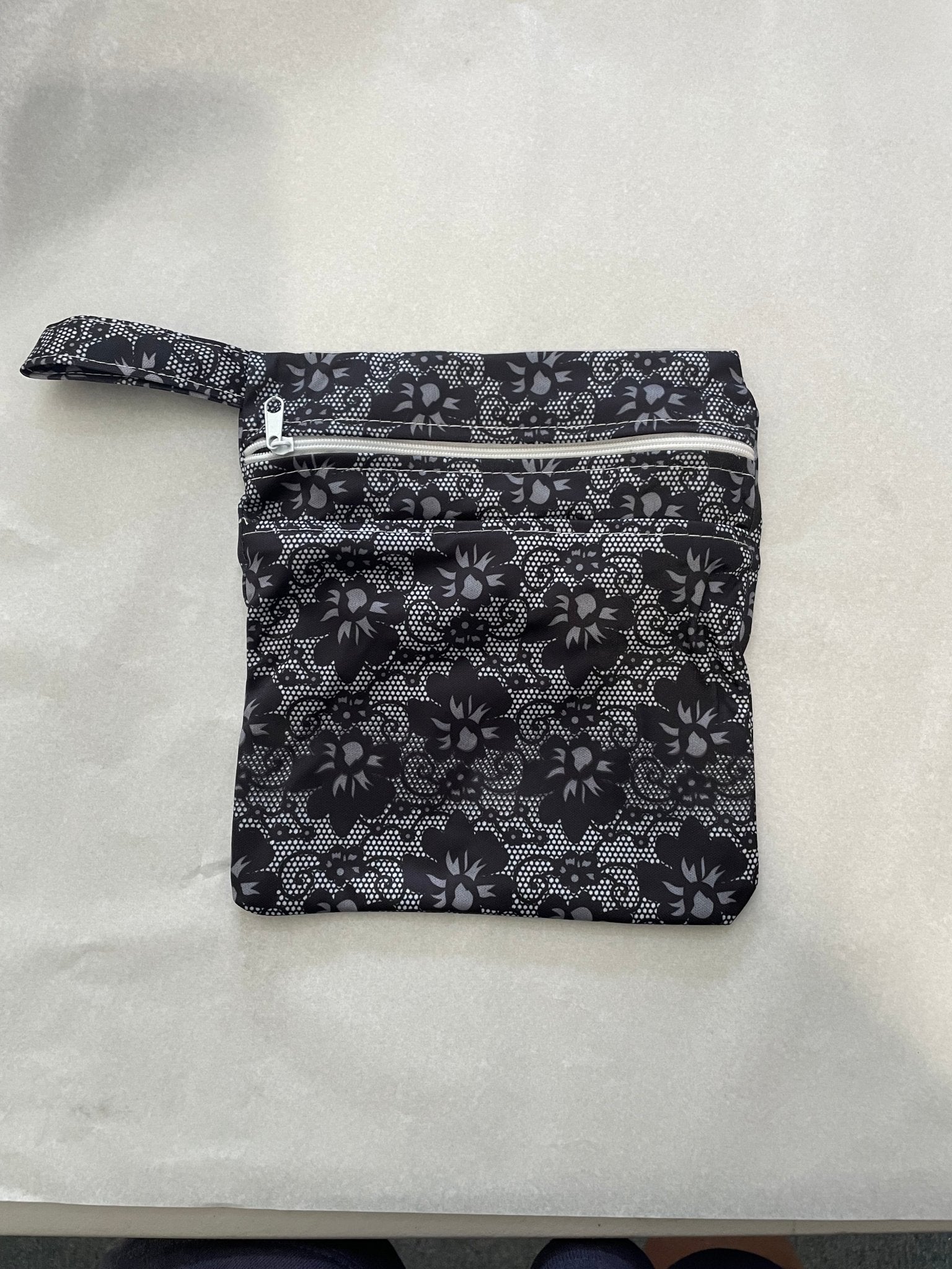 Medium Wet Bag (double zipper) - wet bag