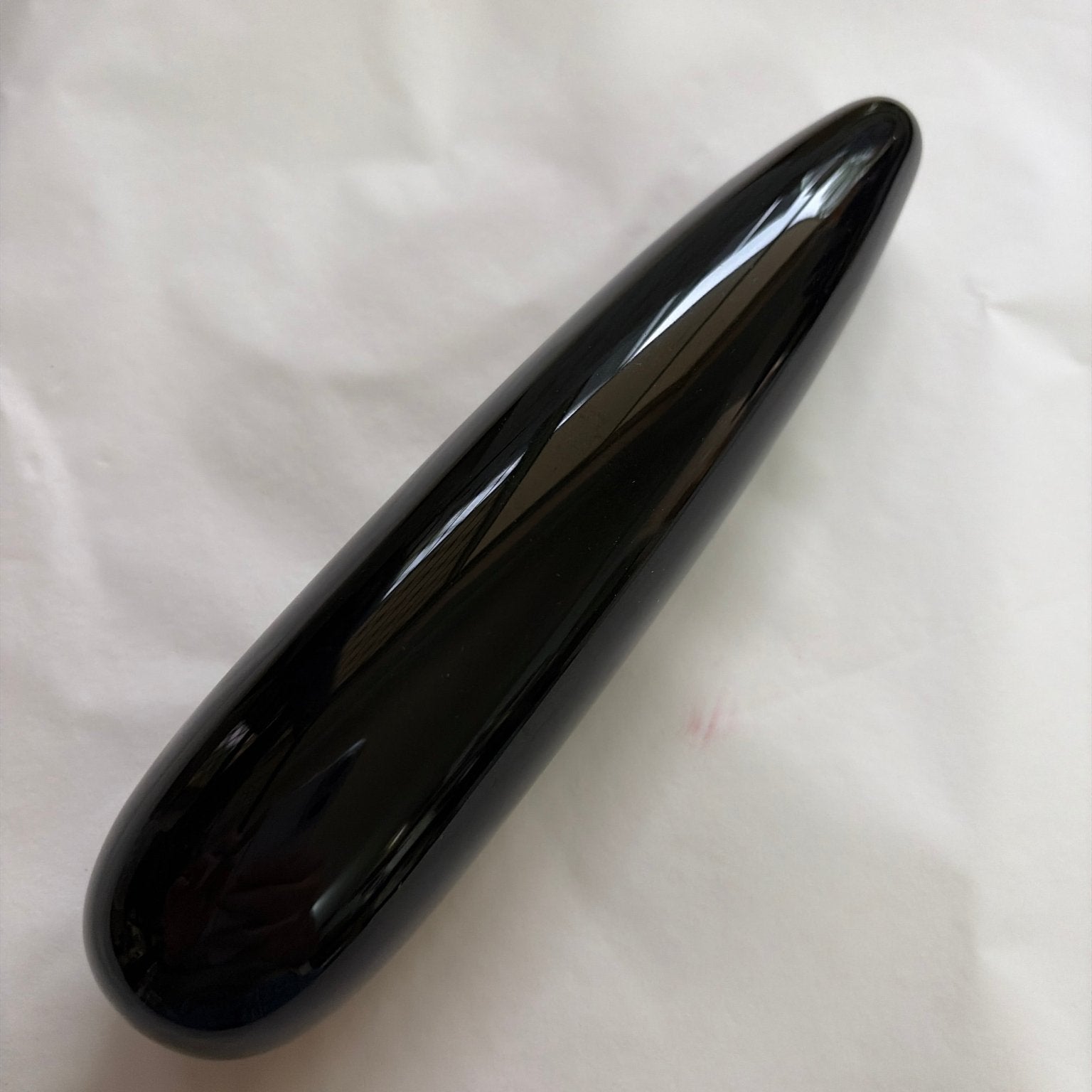 Love Stone Curve Crystal Wands - Yoni Wand